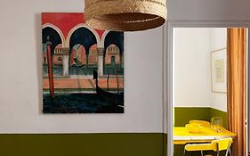 L appartement du Cafe de l horloge