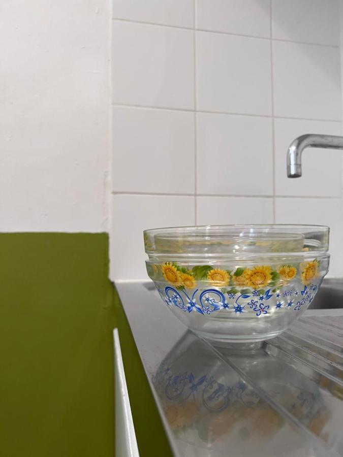 L appartement du Cafe de l horloge La Ciotat Extérieur photo